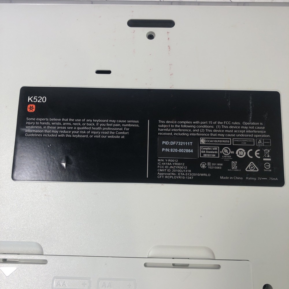 Logitech K520 Wireless Keyboard & M525 Mouse, USB Receiver