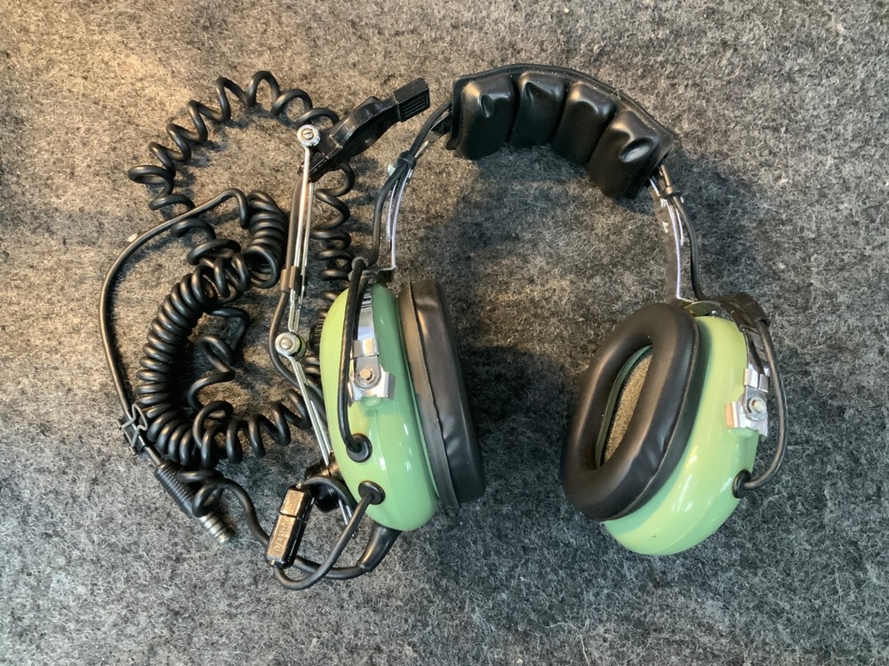 David Clark H10-76 Aviation Pilot Headset