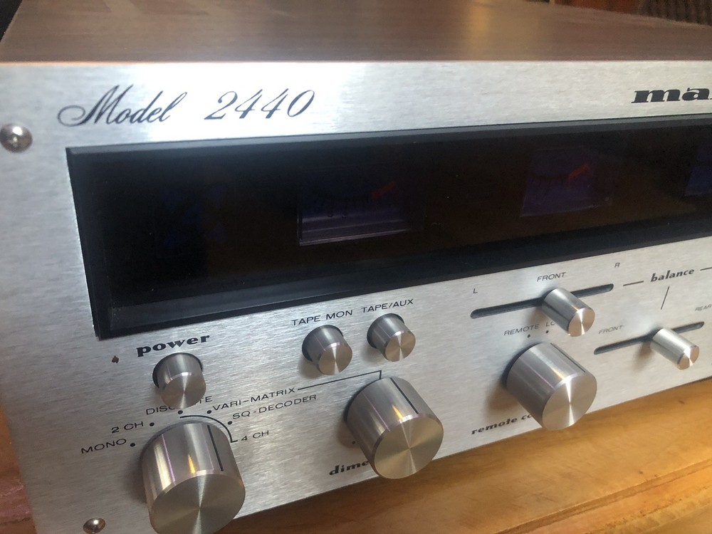 Marantz 2440 Quadradial Amplifier
