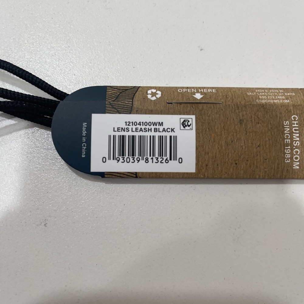Chums Lens Leash Black