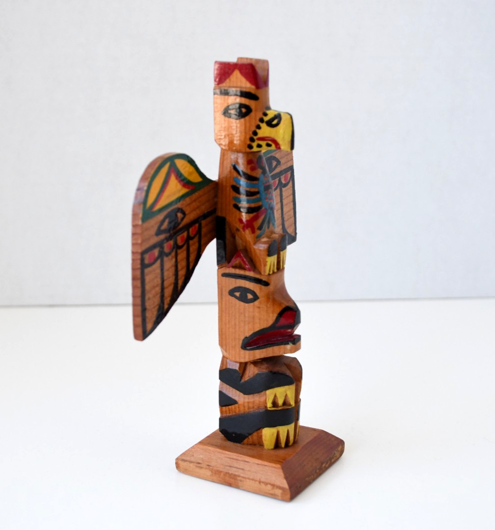 Vintage Alaskan PWC Cedar Totem Pole Thunderbird and Wolf 1930's Perfect 7x5