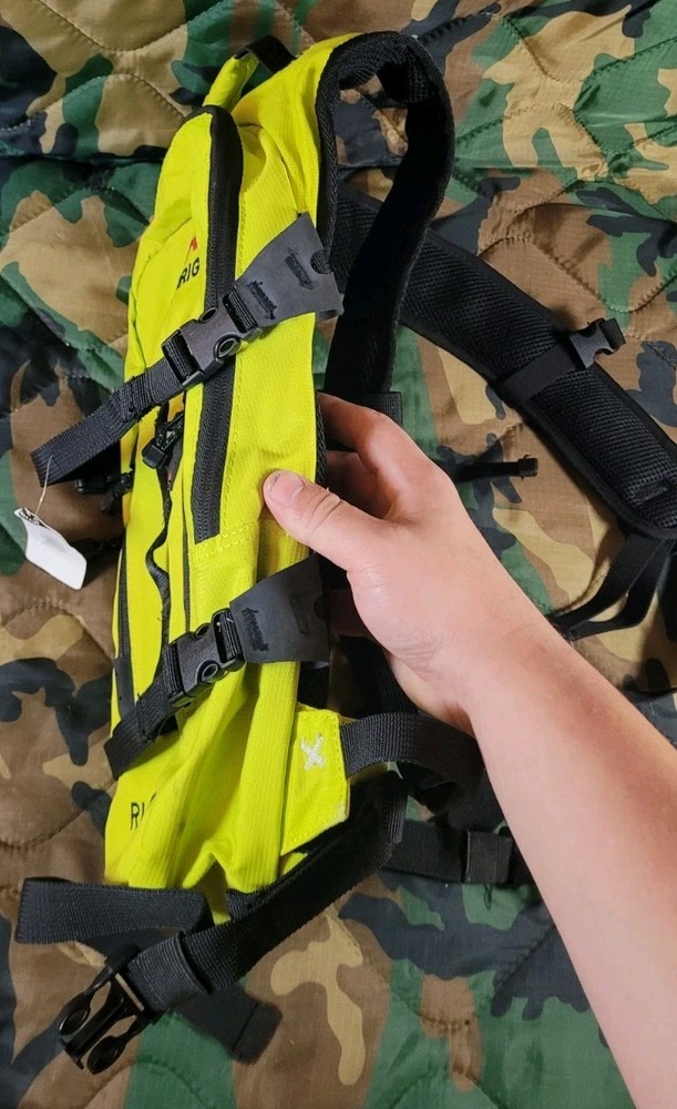 Geigerrig Hydration Pack Neon Yellow