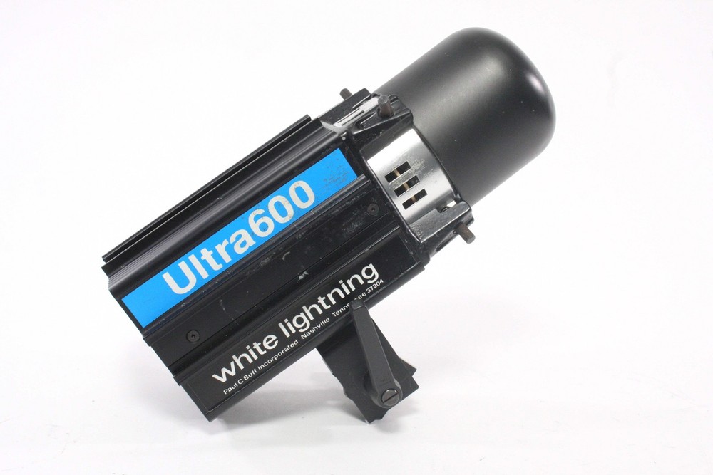White Lightning Ultra 600 Studio Light