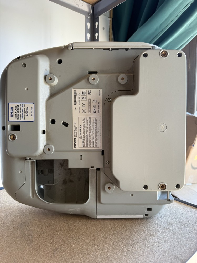 Epson LCD Projector BrightLink 585WI Model H600A