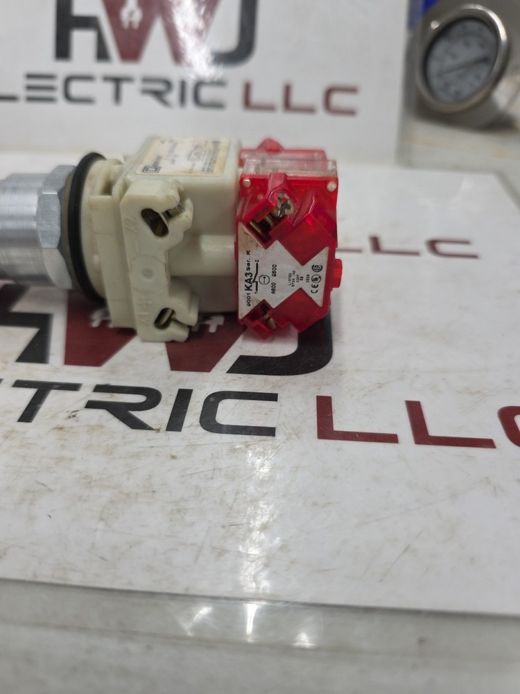 SQUARE D 9001 KM1 Ser H PUSH/PULL OPERATOR switch head Illuminated 755, 120v