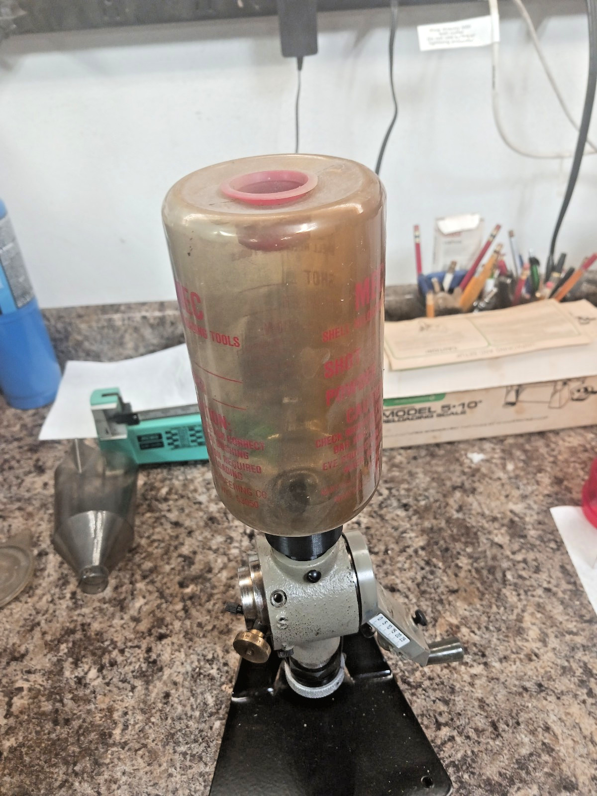 3d Adapter Replaces OHAUS 7200 DU-O-MEASURE Funnel - Converts it to MEC Bottles