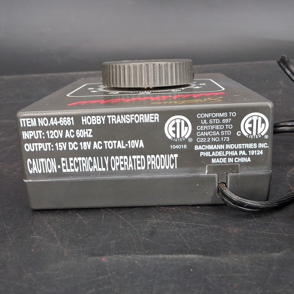 Spectrum Magnum 44-6681 Variable DC Hobby Transformer Train Controller Turns On