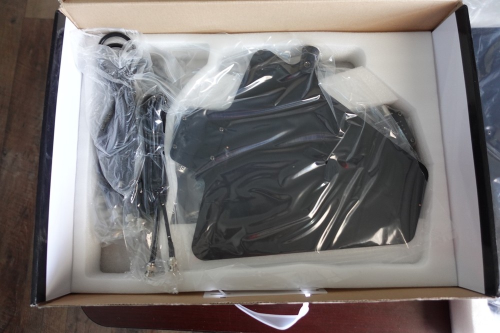 UHF Active Directional Antenna Power Distribution System for shure wireless MIC
