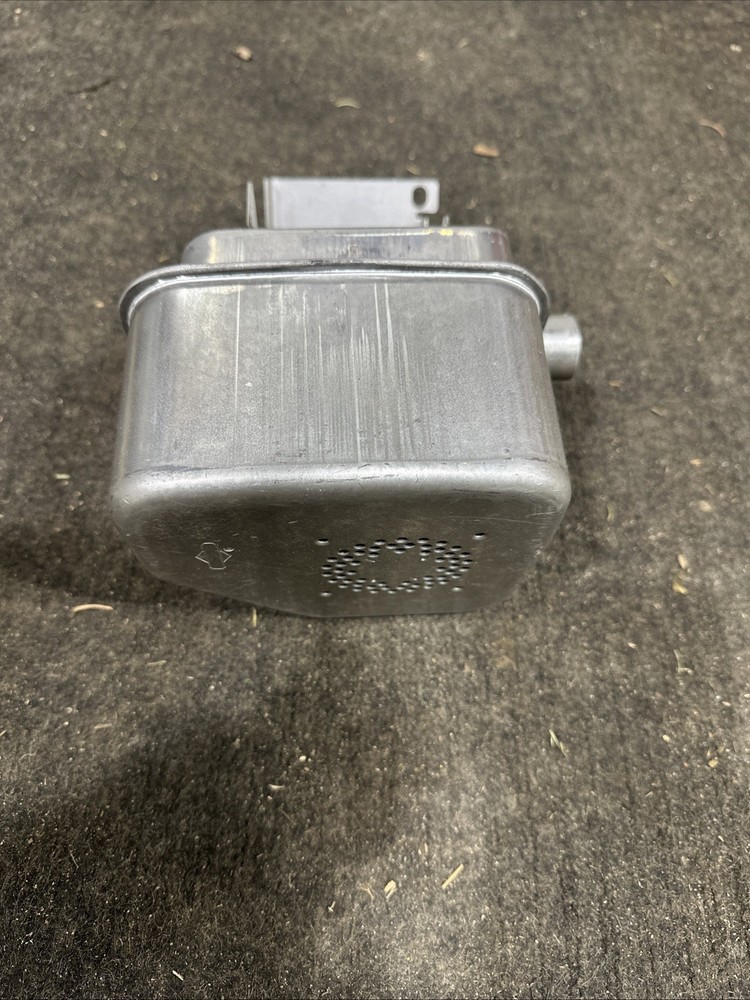 Briggs & Stratton 807953 Muffler