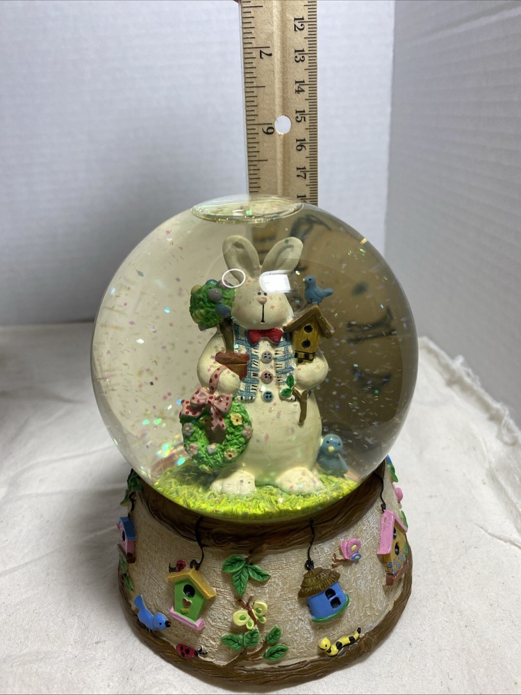Easter Bunny Wind Up Musical Snow Globe - Plays "Easter Parade"