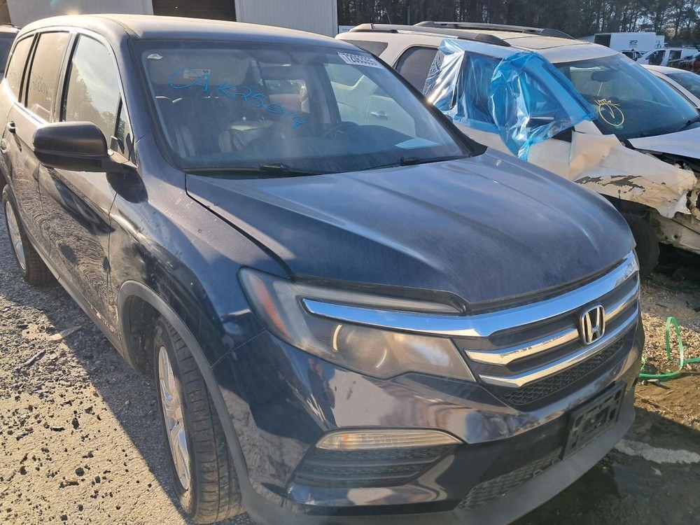 PILOT 2016 Glove Box 4868477