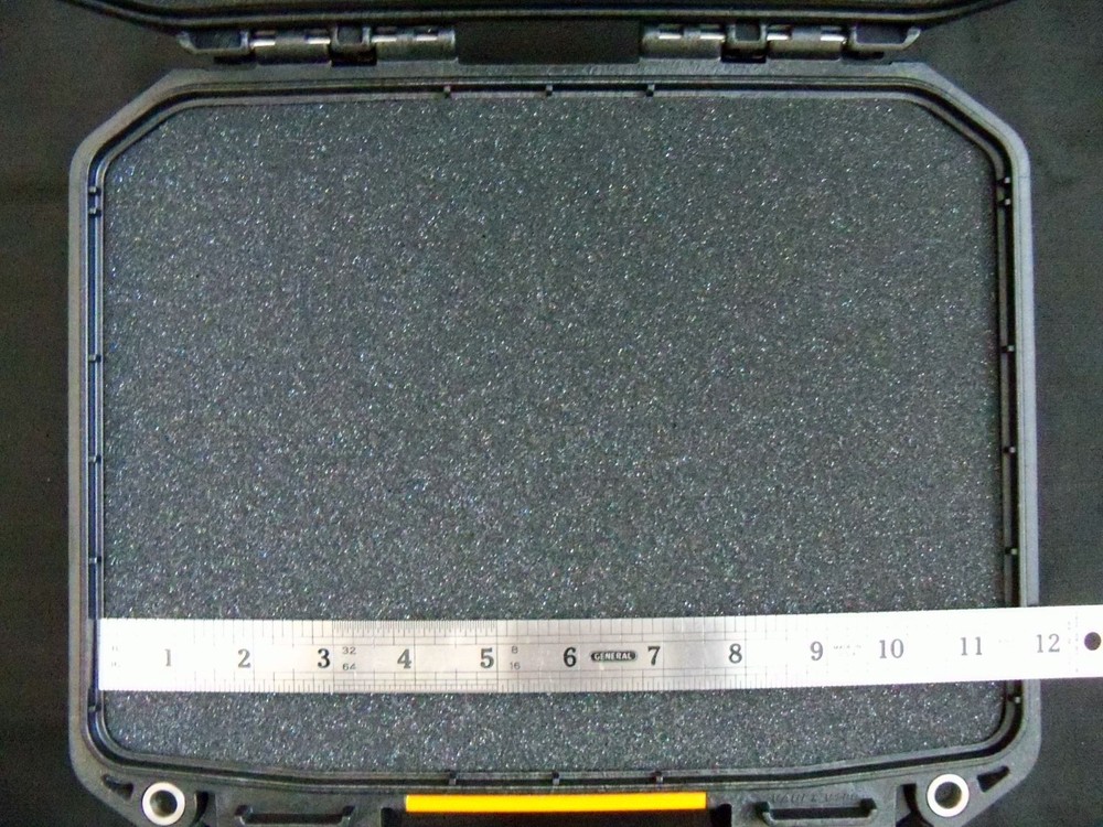 Vault V100 Gun Case