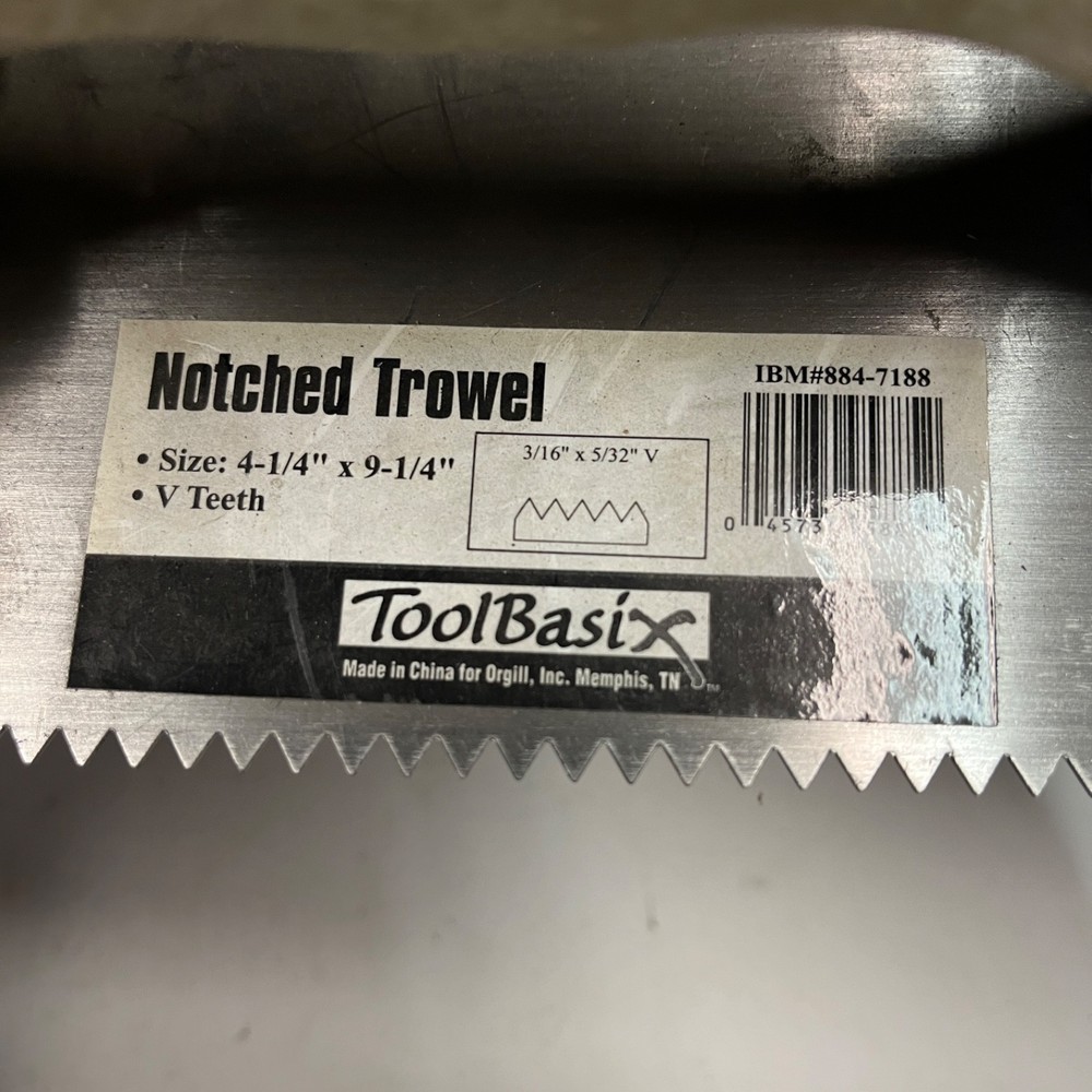Tool Basix V Notched Trowel 9.25" x 4.25"