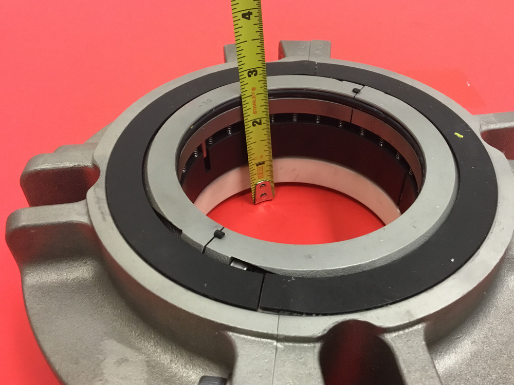 CHESTERTON - Type 221 - 3.750 - High Performance Split Seal - NEW