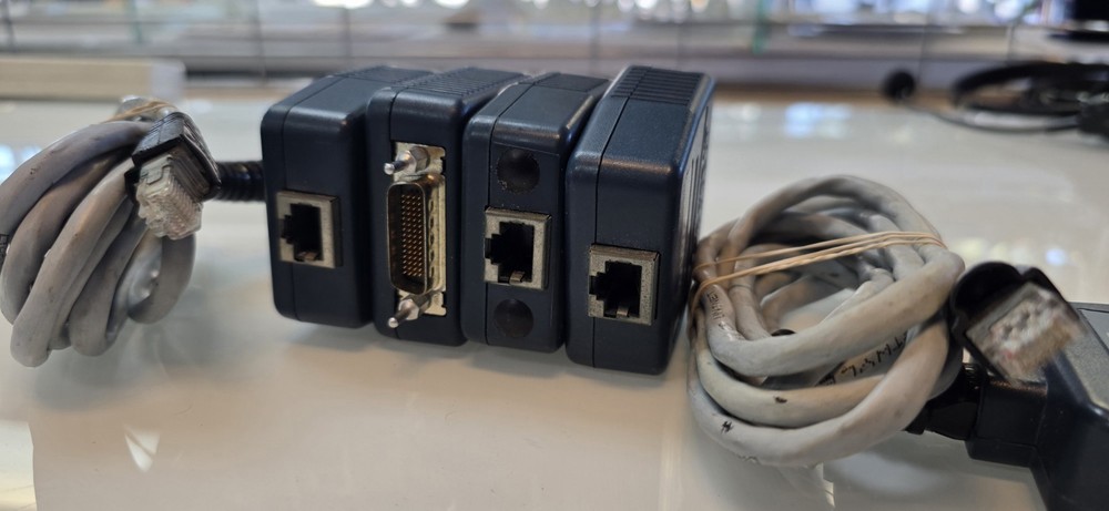 Wavetek LT8600 Cable Certifier Cat5 Cat5e w/ Adapters & Calibrator AS-IS