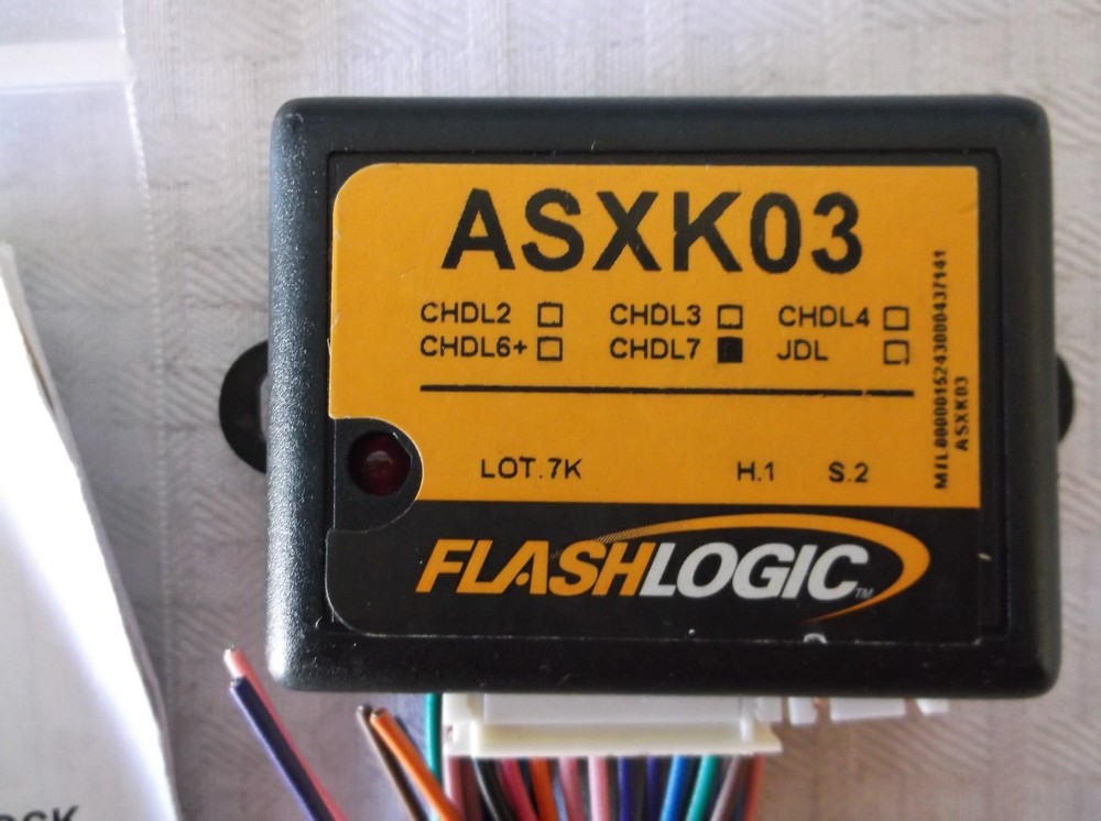 D09231609 Audiovox Asxk03Chdl7 Flashlogic Module Interface Chrysler Dodge Jeep