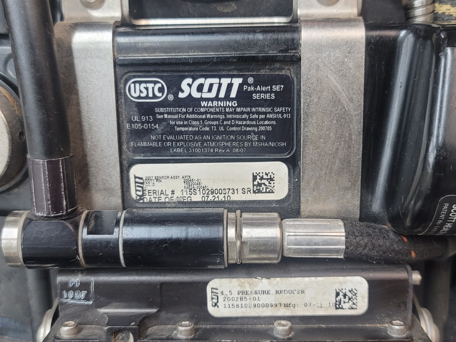 SCOTT 4.5 SCBA Harness w/ E-Z Flo Regulator, PAK-ALERT SE7 Series