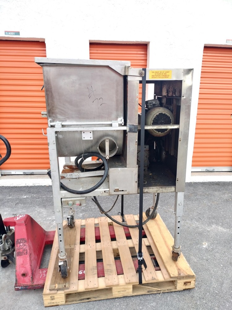 Hollymatic Meat Grinder - Parts Missing