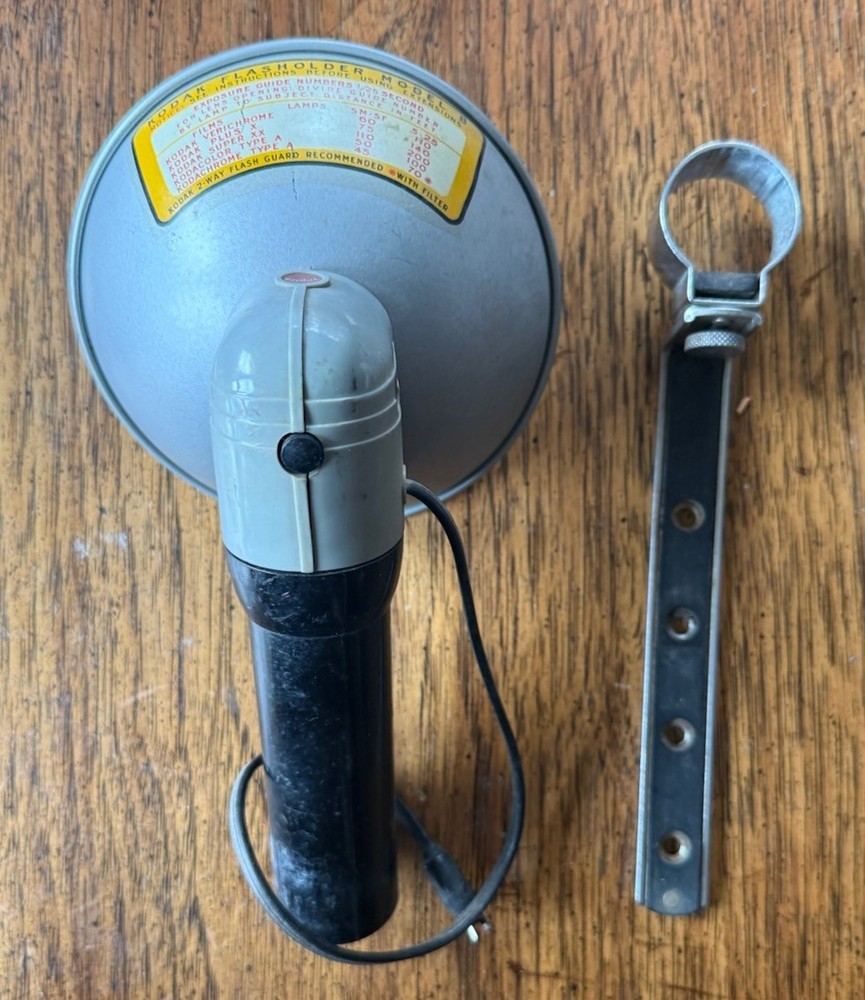 Vintage Kodak Flasholder Model B With Bracket