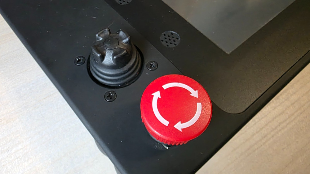 InHand Electronics Hydra‑Q6 rugged ARM tablet - Custom General Dynamics
