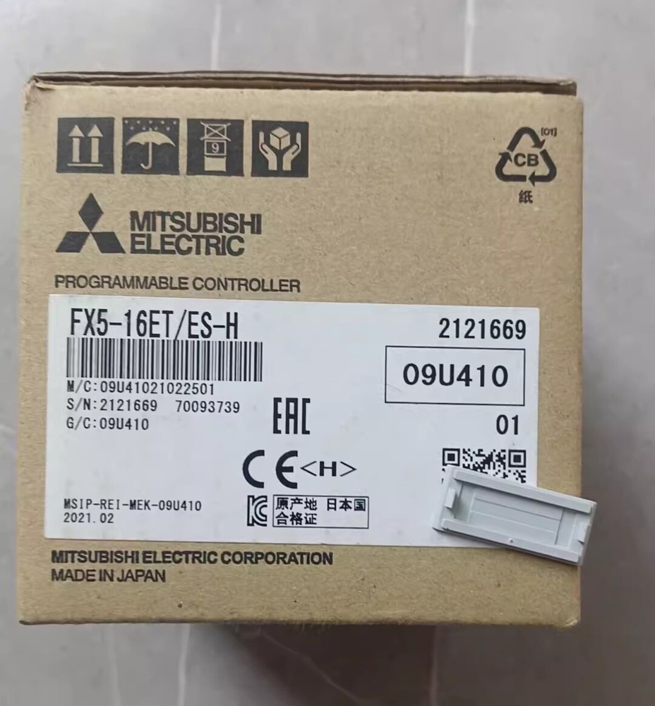 1pcs Mitsubishi PLC FX5 Extension Module FX5-16ET/ES-H