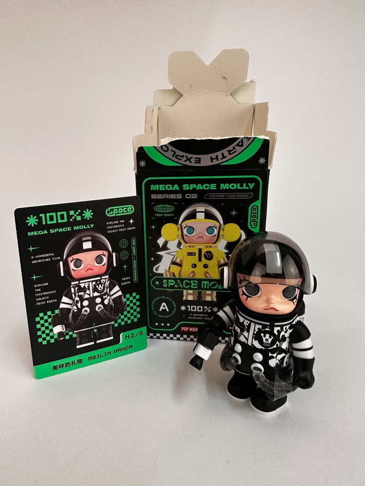 POP MART x Kennyswork Mega Space Molly Series 2 Meilin Panda Figure SEALED BAG