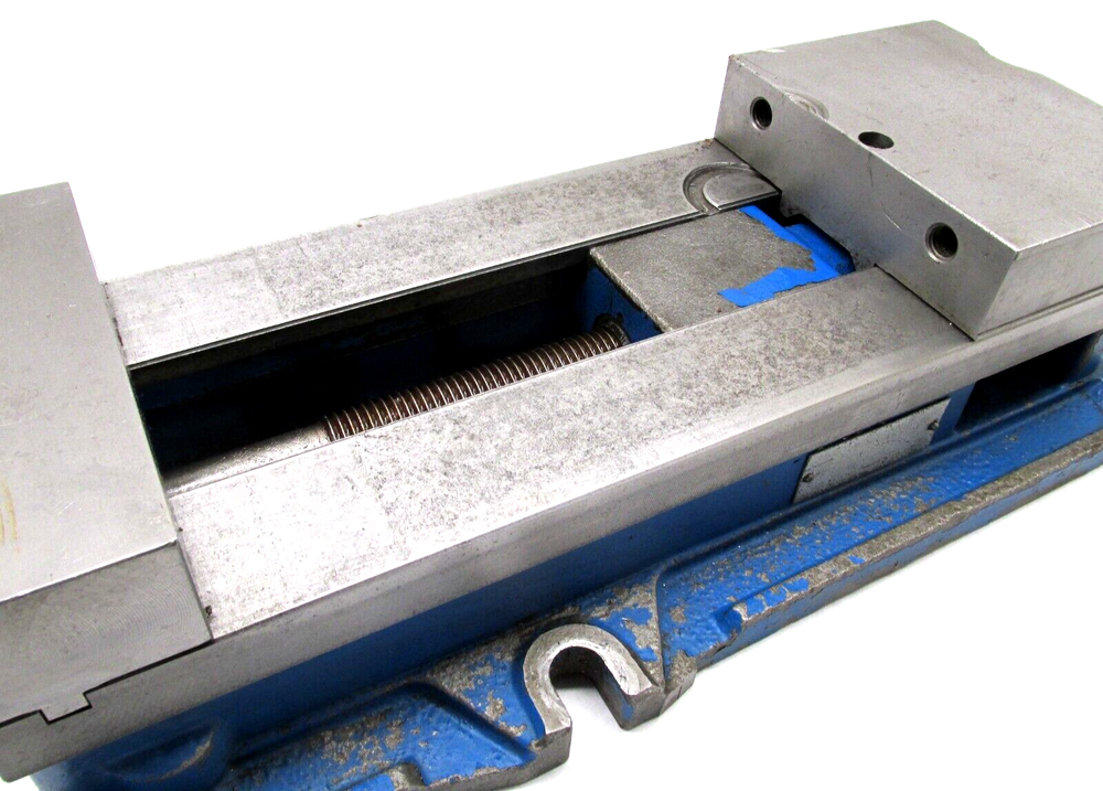 KURT ANGLOCK 6" MILLING MACHINE VISE - #D688