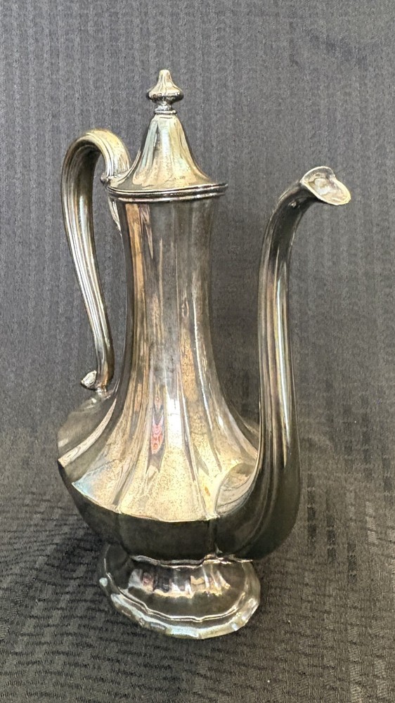 Vintage Reed & Barton #160 Silverplate Coffeepot