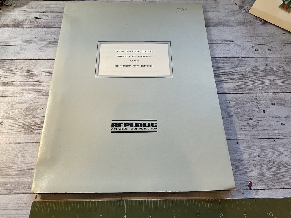ORIGINAL 1963 REPUBLIC AVIATION FLIGHT OPS DIVISION REPORT - F-105 / COMPUTERS..