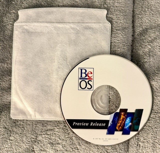 BeOS Preview Release Mac CD-ROM Vintage Operating System ©1997 Tested Loads