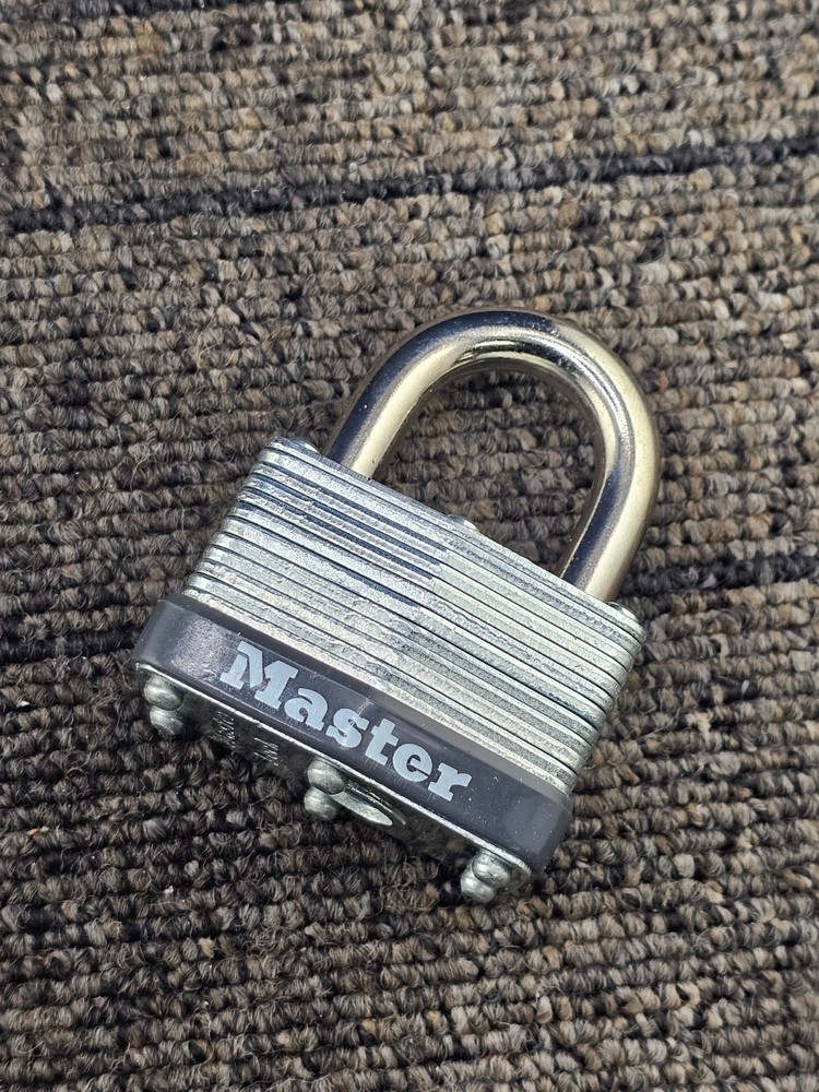 (QTY 2) Master Lock 500KA: Warded Laminated Padlocks Key 203