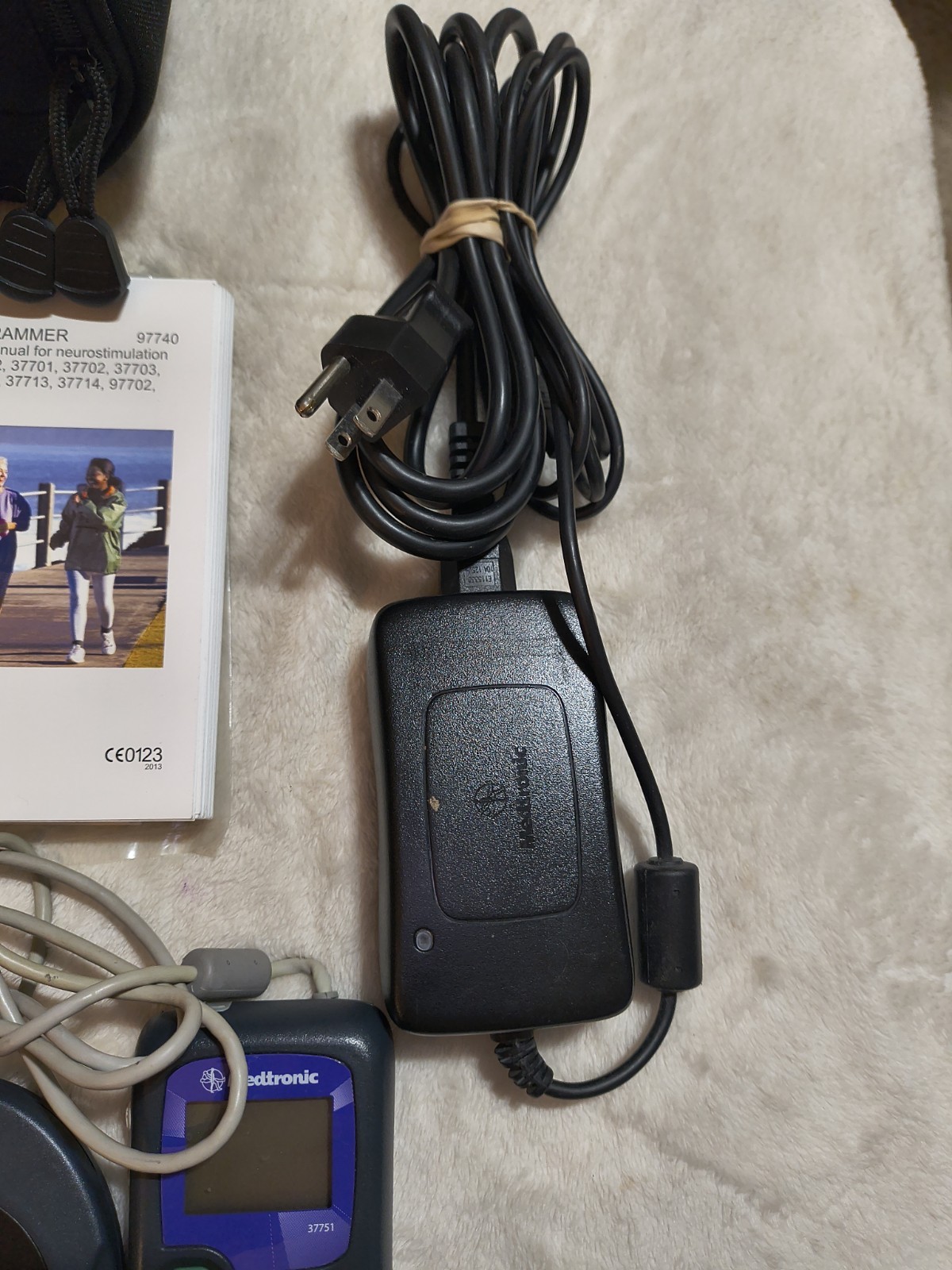 Medtronics MyStim 97740 Spinal Cord Stimulator Charger 37751 , Controller Cords