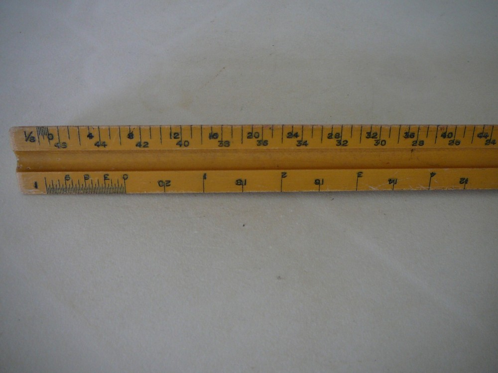 DIETZGEN 31626 ENGINE DIVIDED TRIANGULAR WOODEN RULER