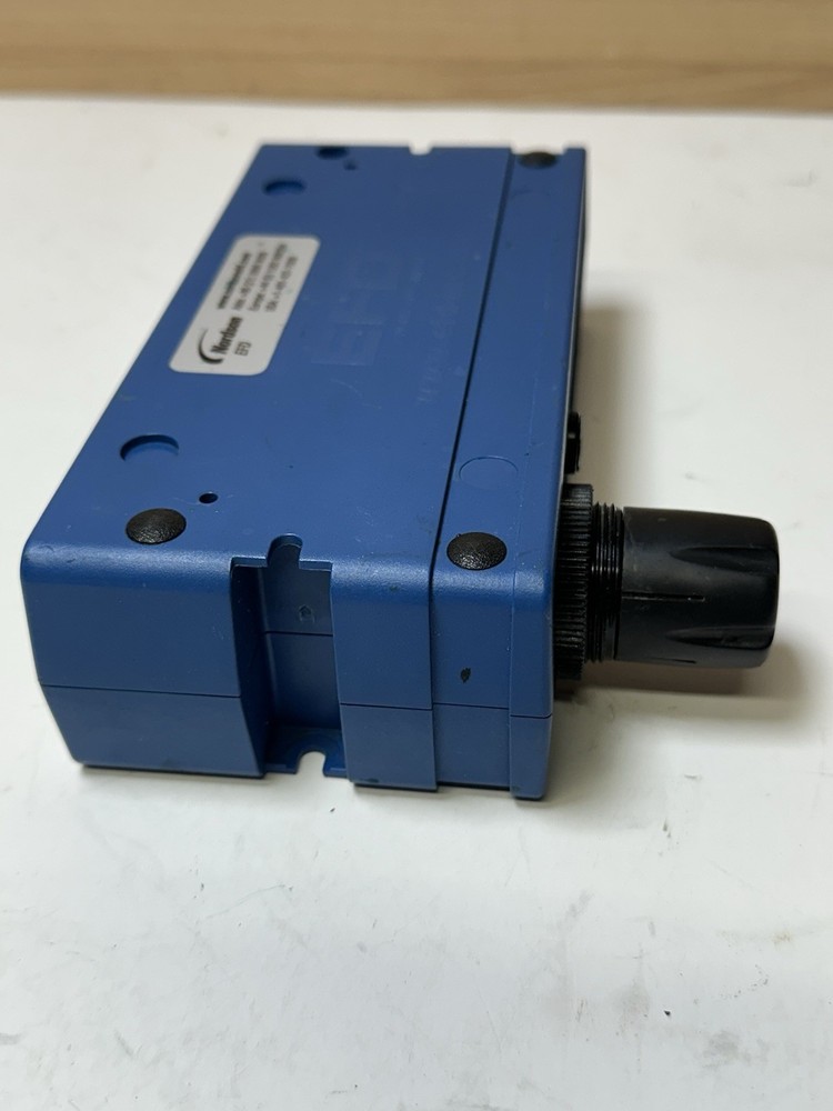 Nordson EFD 7012331 Performus II Fluid Dispensor (UNTESTED)