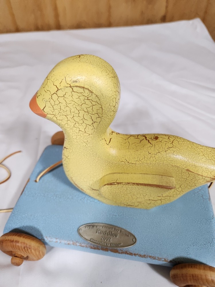 Henn Workshops "Puddles The Duck" 2002 Pull Toy