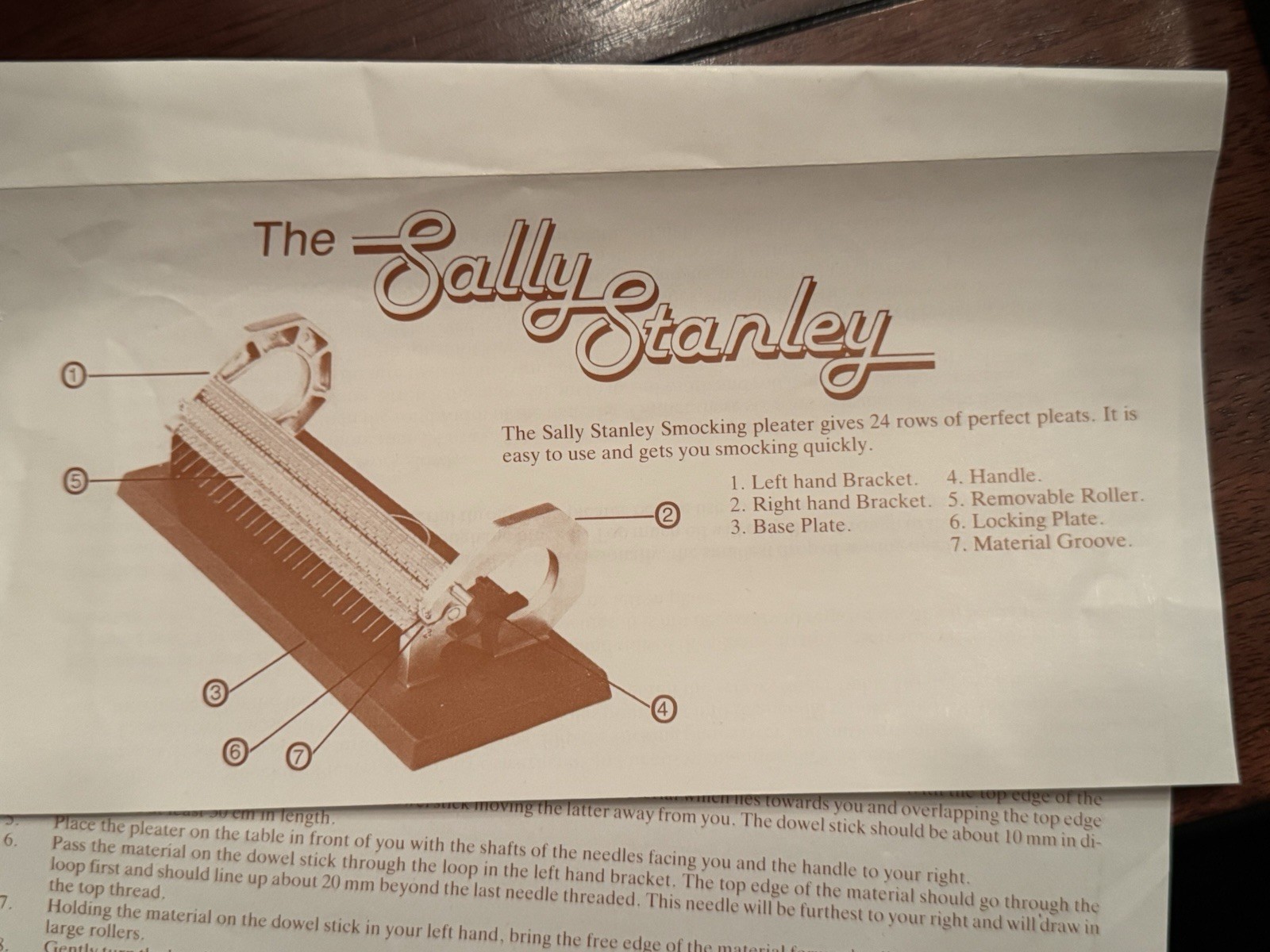 24 Needle Sally Stanley Smocking Pleater w/ All Accessories & Case South Africa