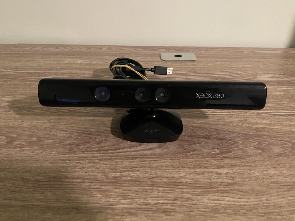 Microsoft Xbox 360 Kinect Sensor - Black