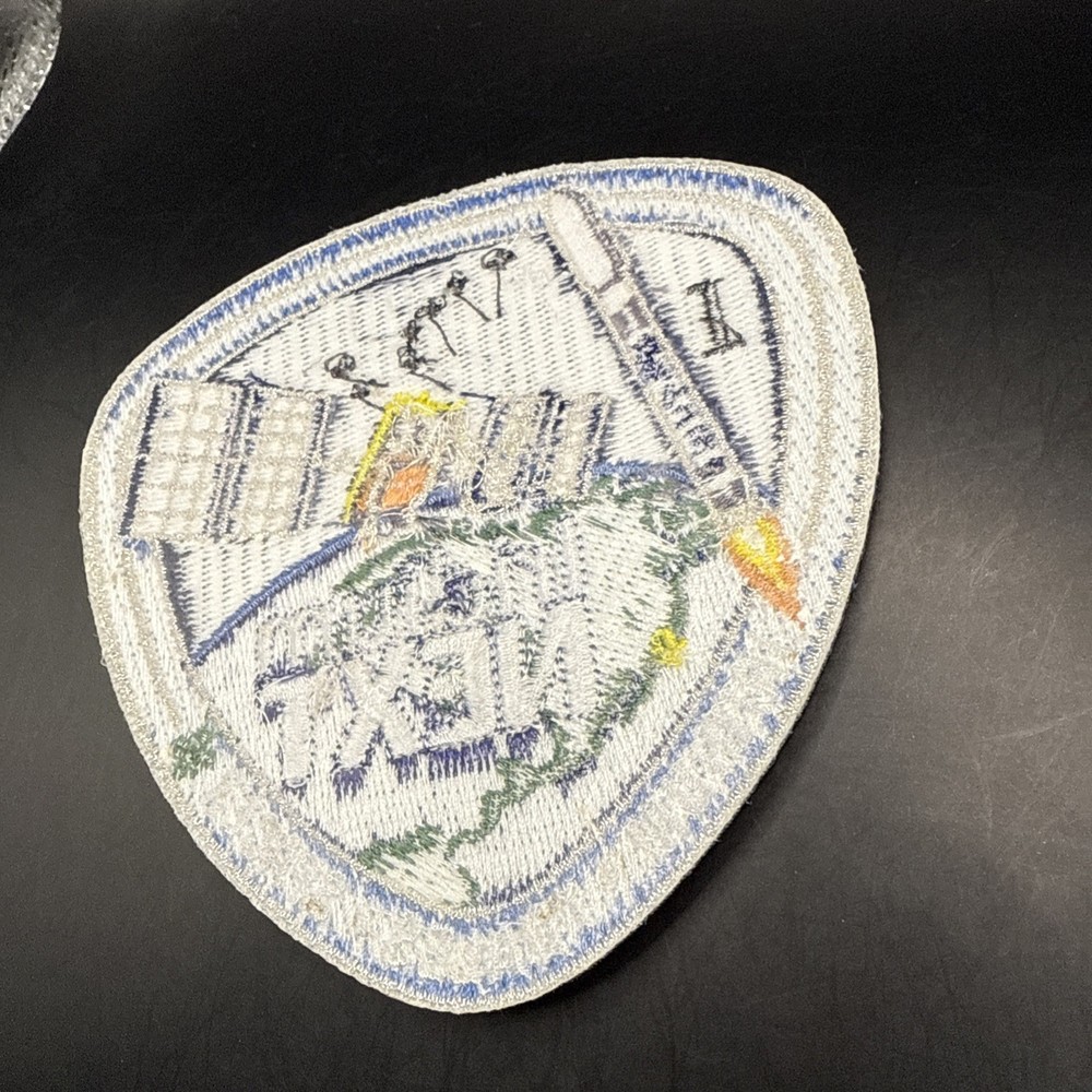 AUTHENTIC Iridium NEXT Launch-1 SPACEX FALCON 9 USAF VAFB COMM SATELLITE PATCH
