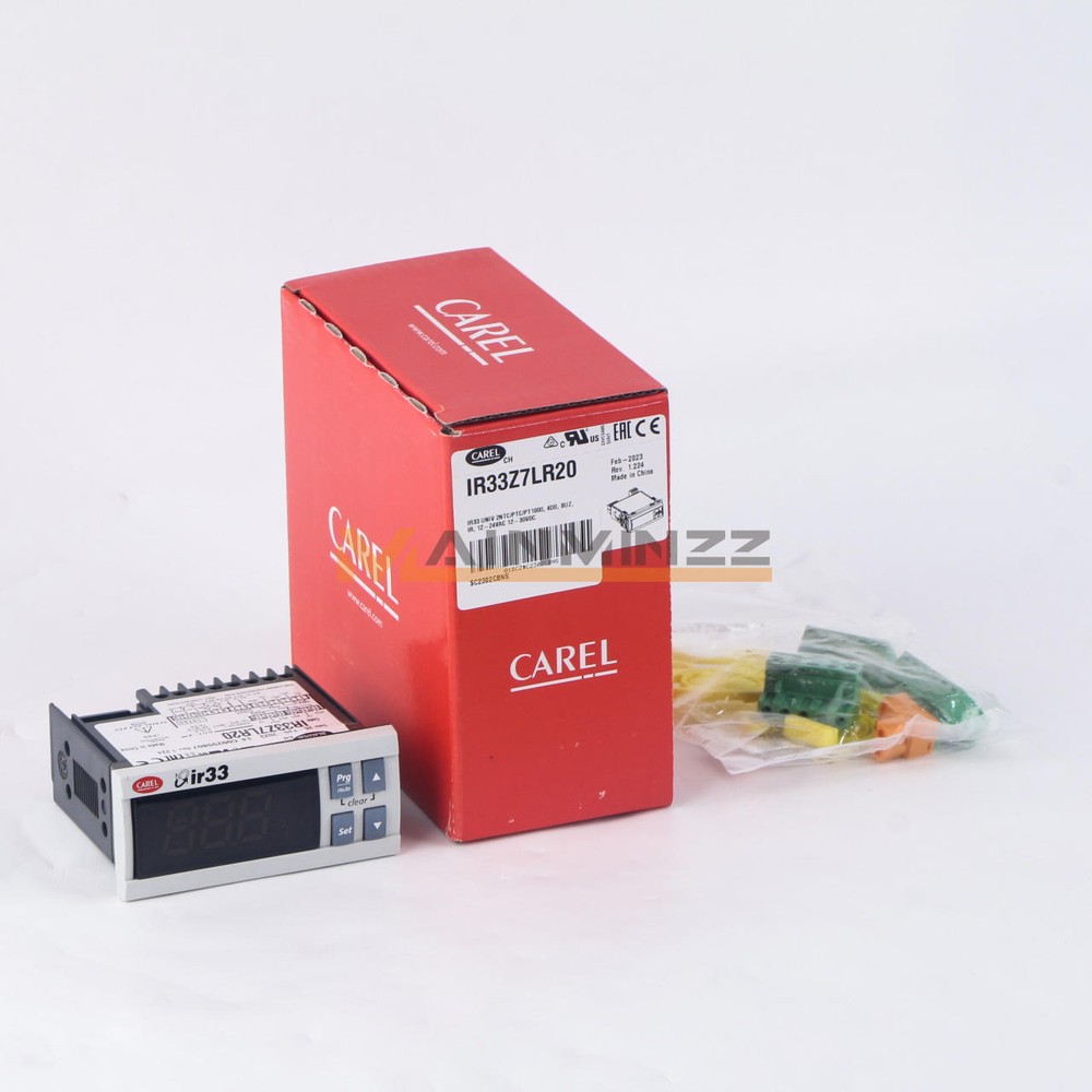 1PC CAREL Temperature Controller IR33Z7LR20 NEW