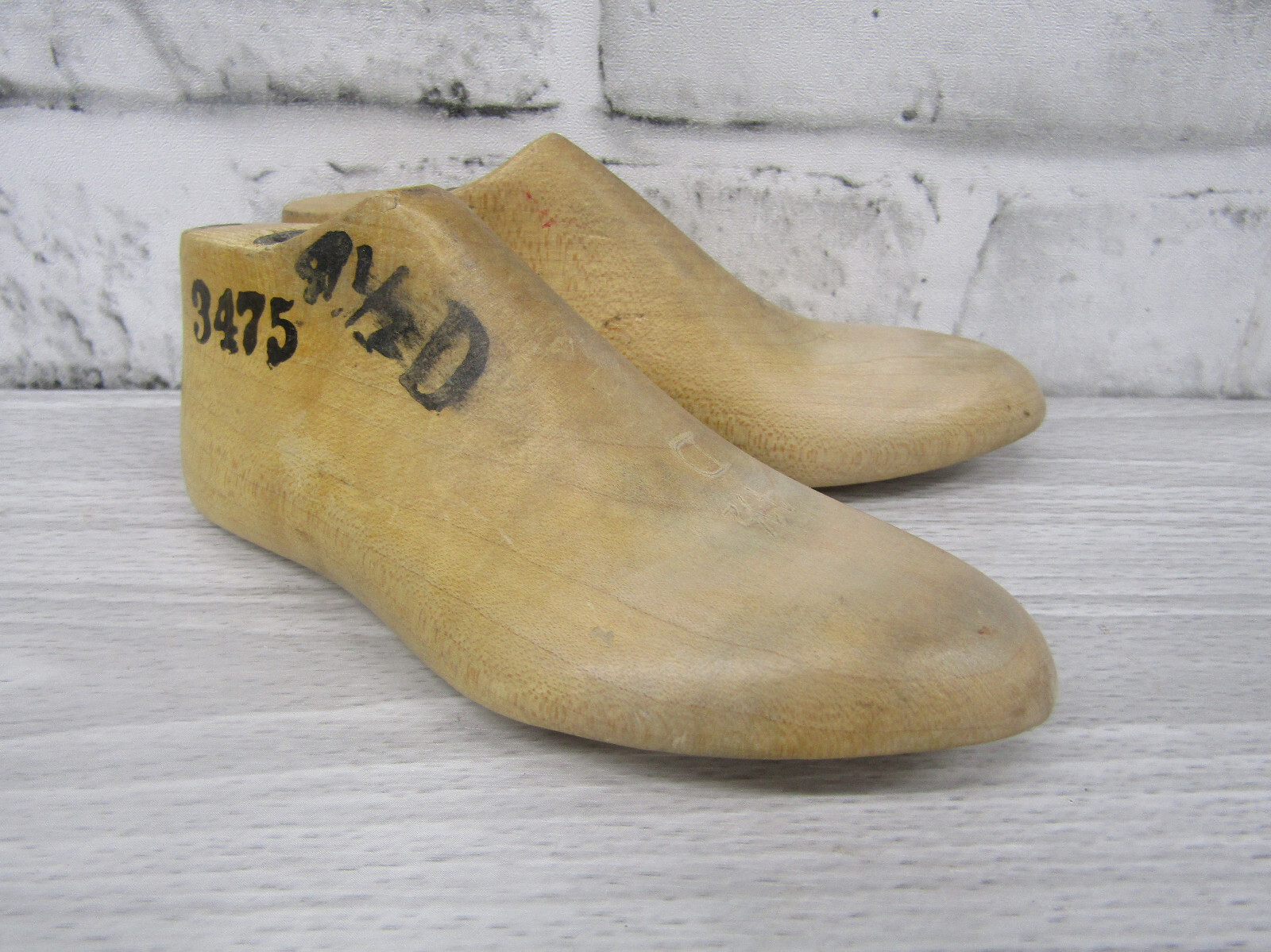 Vtg Childrens Wood Wooden 1 Pair SIZE 4.5 D Pointed Toe Shoe Lasts Molds Cobbler