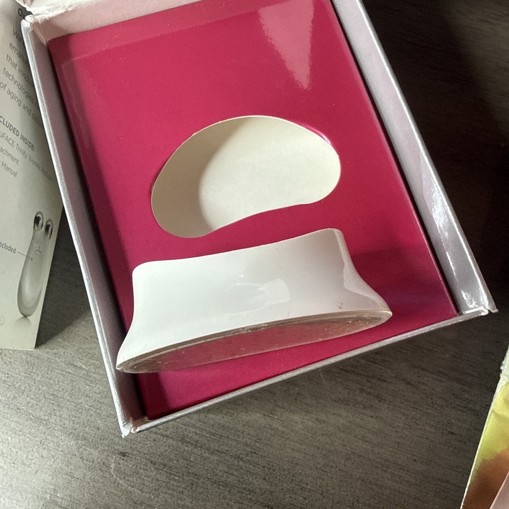 NuFACE Trinity (40158) Wrinkle Reducer Attachment - White A1