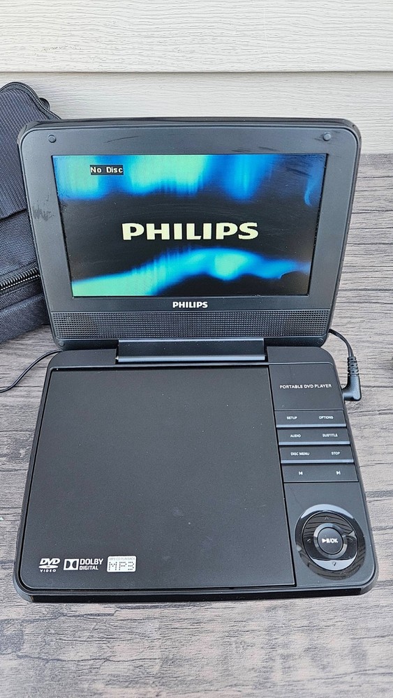 Philips PET741-RB DVD/CD Player READ DESCRIPTION R5