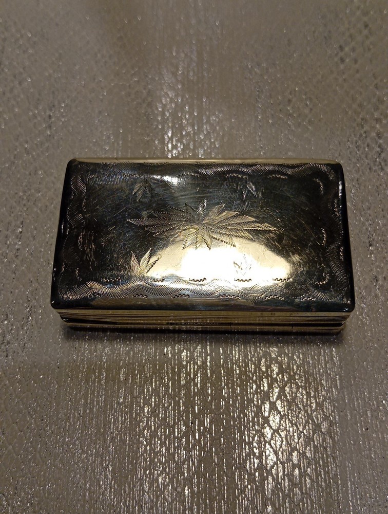 Solid Silver Snuffbox, Early 19th Century.