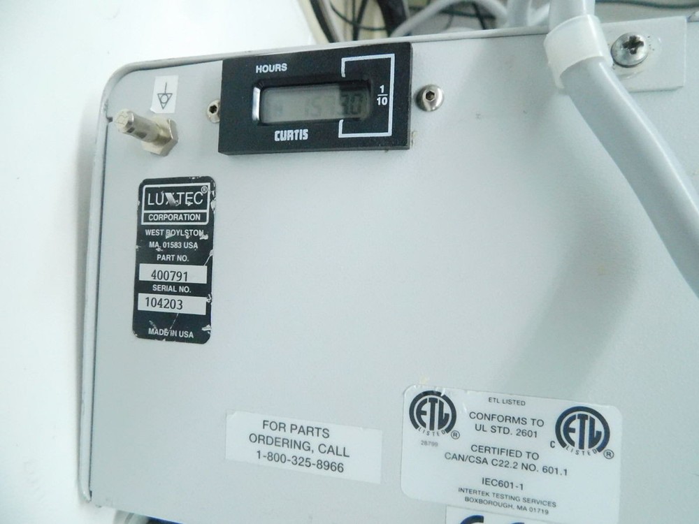 LUXTEC LX300 LIGHT SOURCE M7425