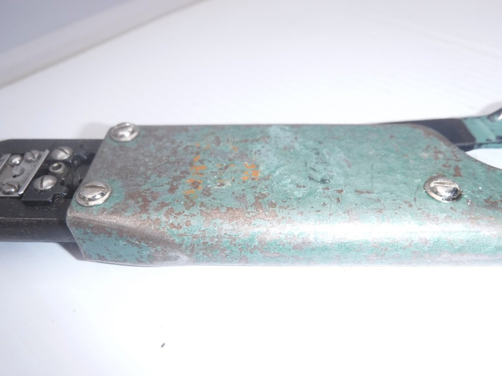 Burndy N16RT-24 Hand Crimp