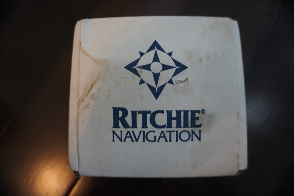 Ritchie Angler RA-91 12V Bracket Mount Marine Boat Compass BROKEN!