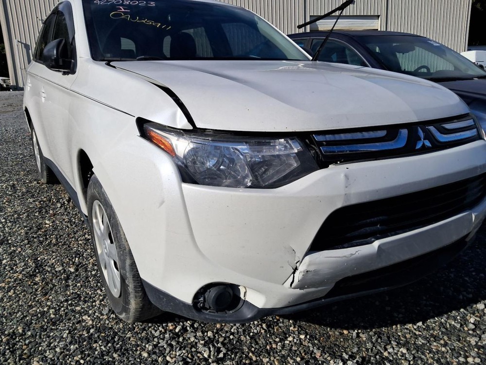 Console Front Floor Fits 14-18 OUTLANDER 4847683