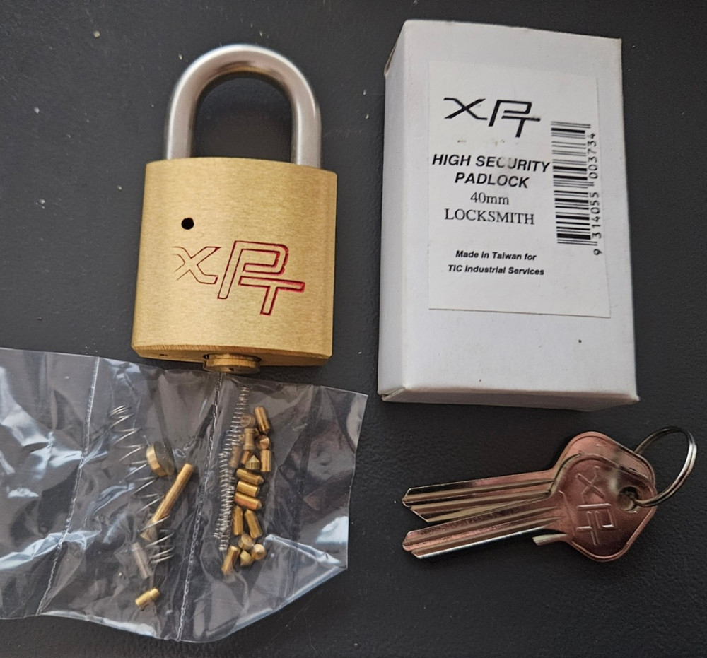 XPT Locksmith Form 40mm Padlock  - Locksport
