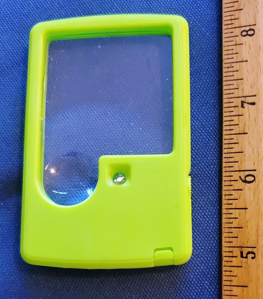 Handy Square Lighted Magnifier