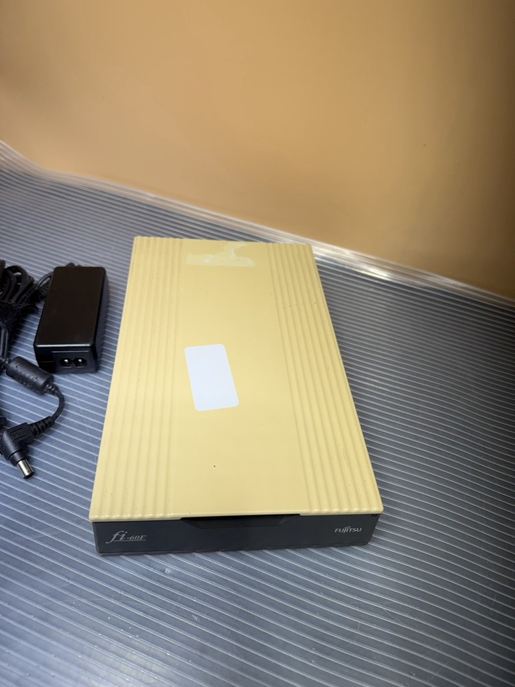 Fujitsu fi-60F Compact Mini Flatbed A6 Size Desktop Scanner, scratched glass